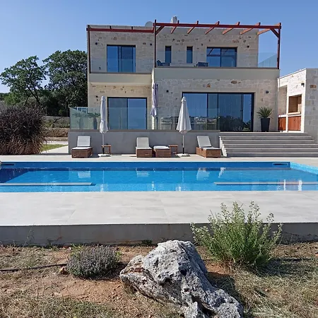 Afea Villa